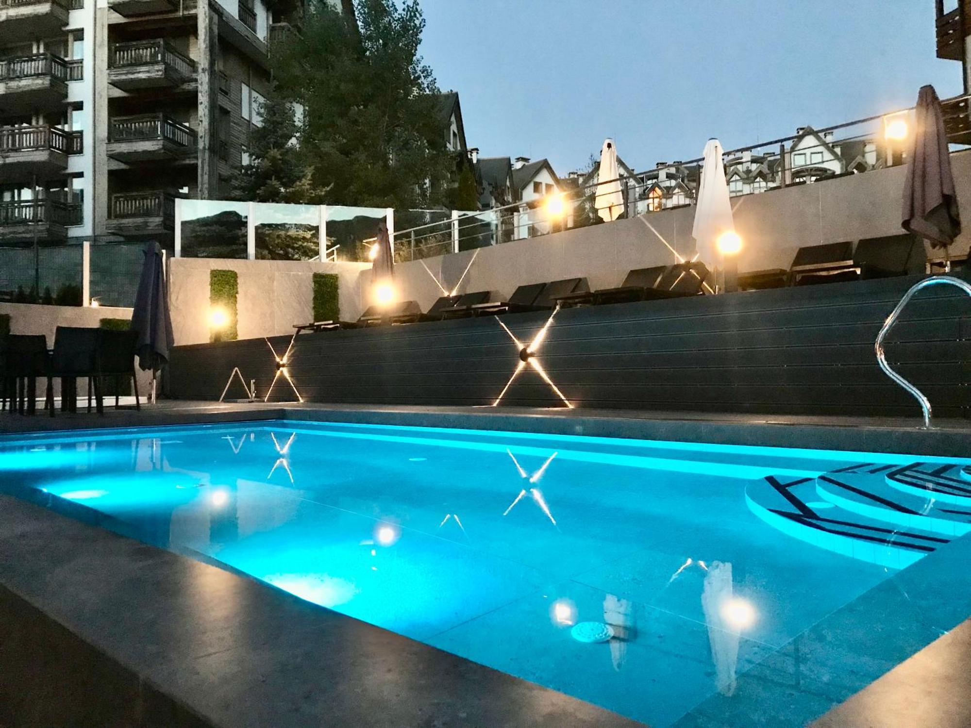 Private Luxury